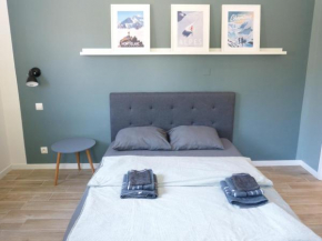Studio et Bureau propre, fonctionnel